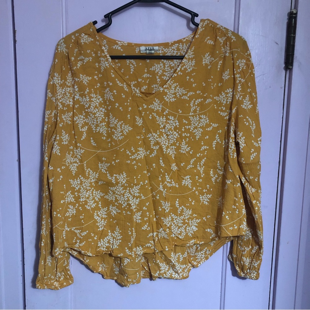 Ana gold floral shirt